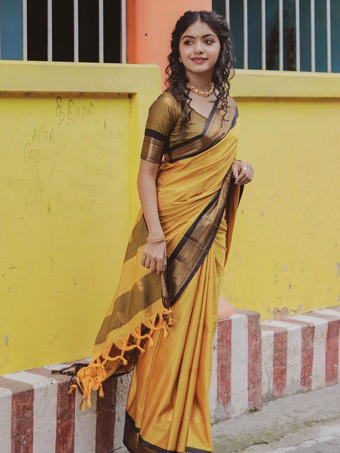 

Upalksh Woven Design Zari Kanjeevaram Saree, Yellow