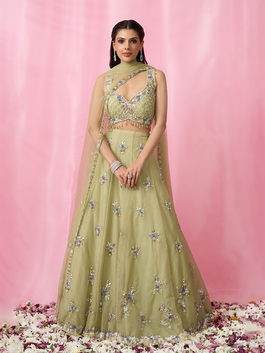 

Alaya Advani Embellished Sequinned Organza Ready to Wear Lehenga & Blouse With Dupatta, Green