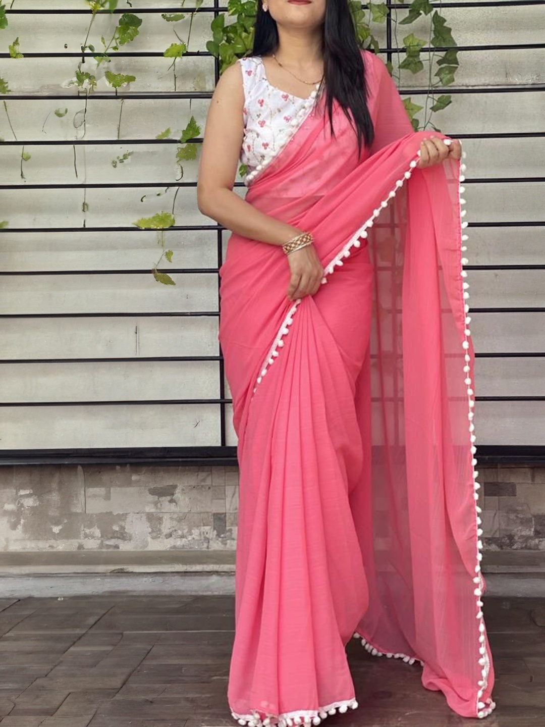 

BAESD Embroidered Pure Georgette Maheshwari Saree, Pink