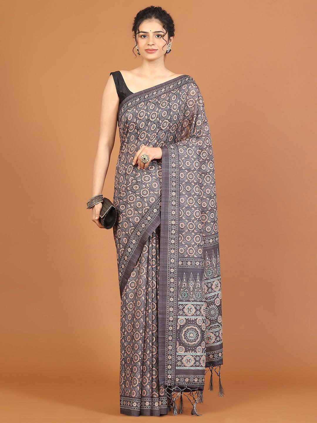 

Meena Bazaar Art Silk Tussar Saree, Grey