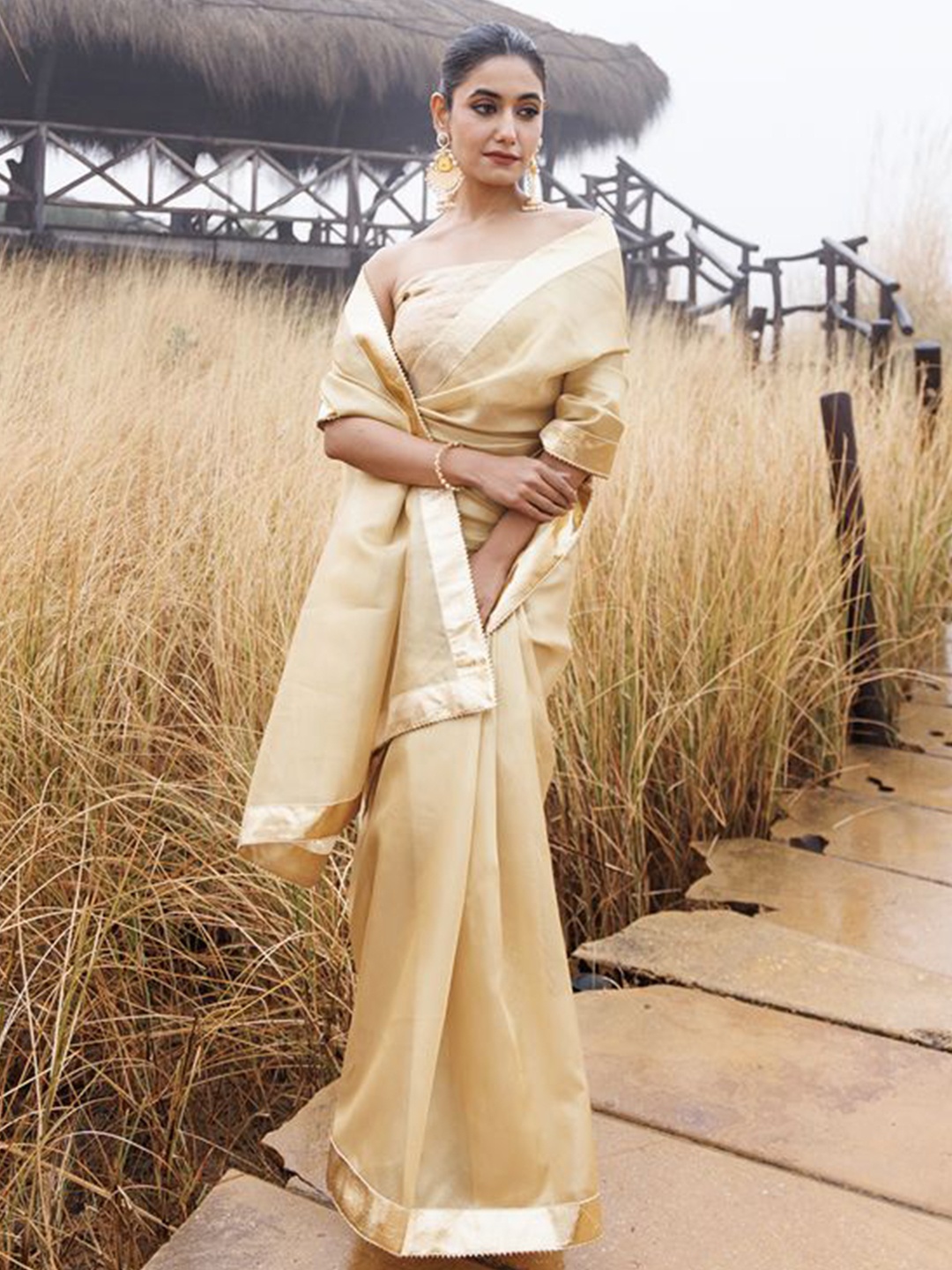 

Geroo Luxe Beige Woven Design Zari Tissue Ready to Wear Saree