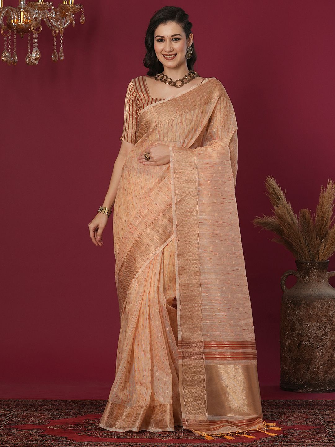 

Mitera Woven Design Zari Saree, Peach