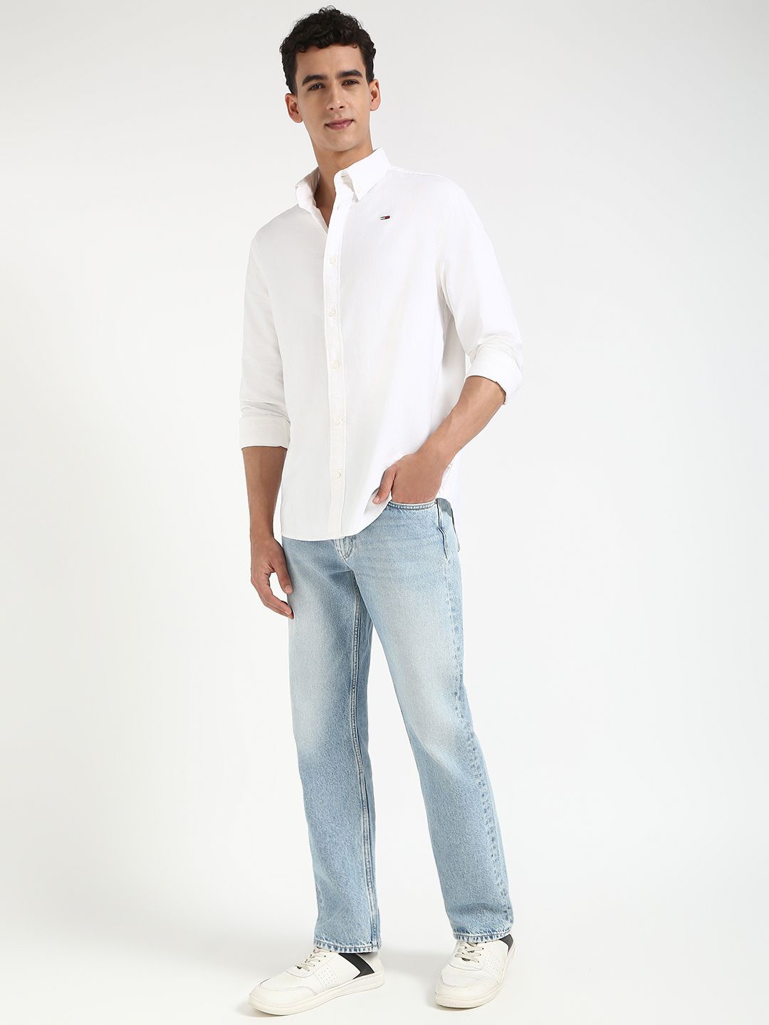 

Tommy Hilfiger Men Button-Down Collar Solid Cotton Casual Shirt, White