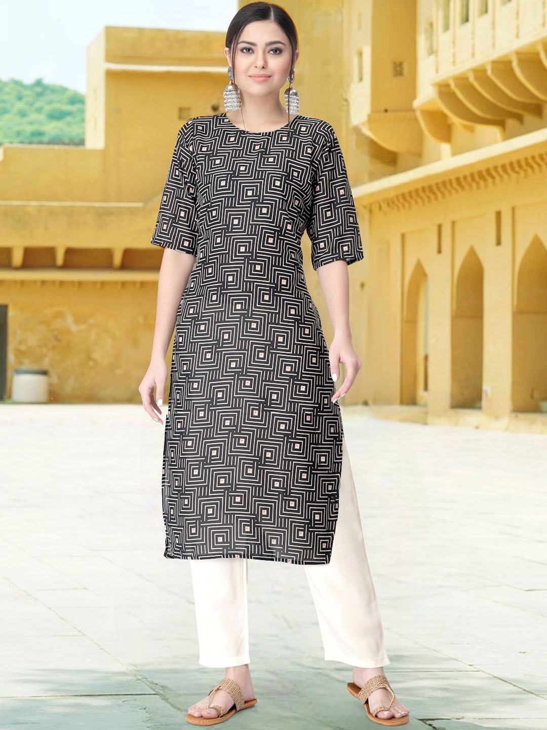 

7Threads Geometric Printed Round Neck Straight Kurta With Trousers, Black