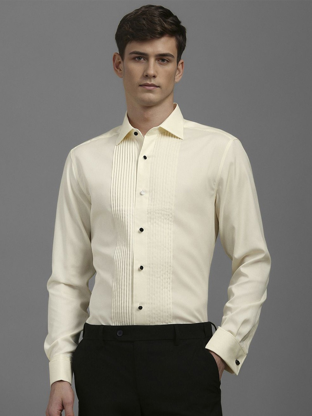 

Louis Philippe Men Classic Fit Spread Collar Solid Cotton Formal Shirt, Yellow