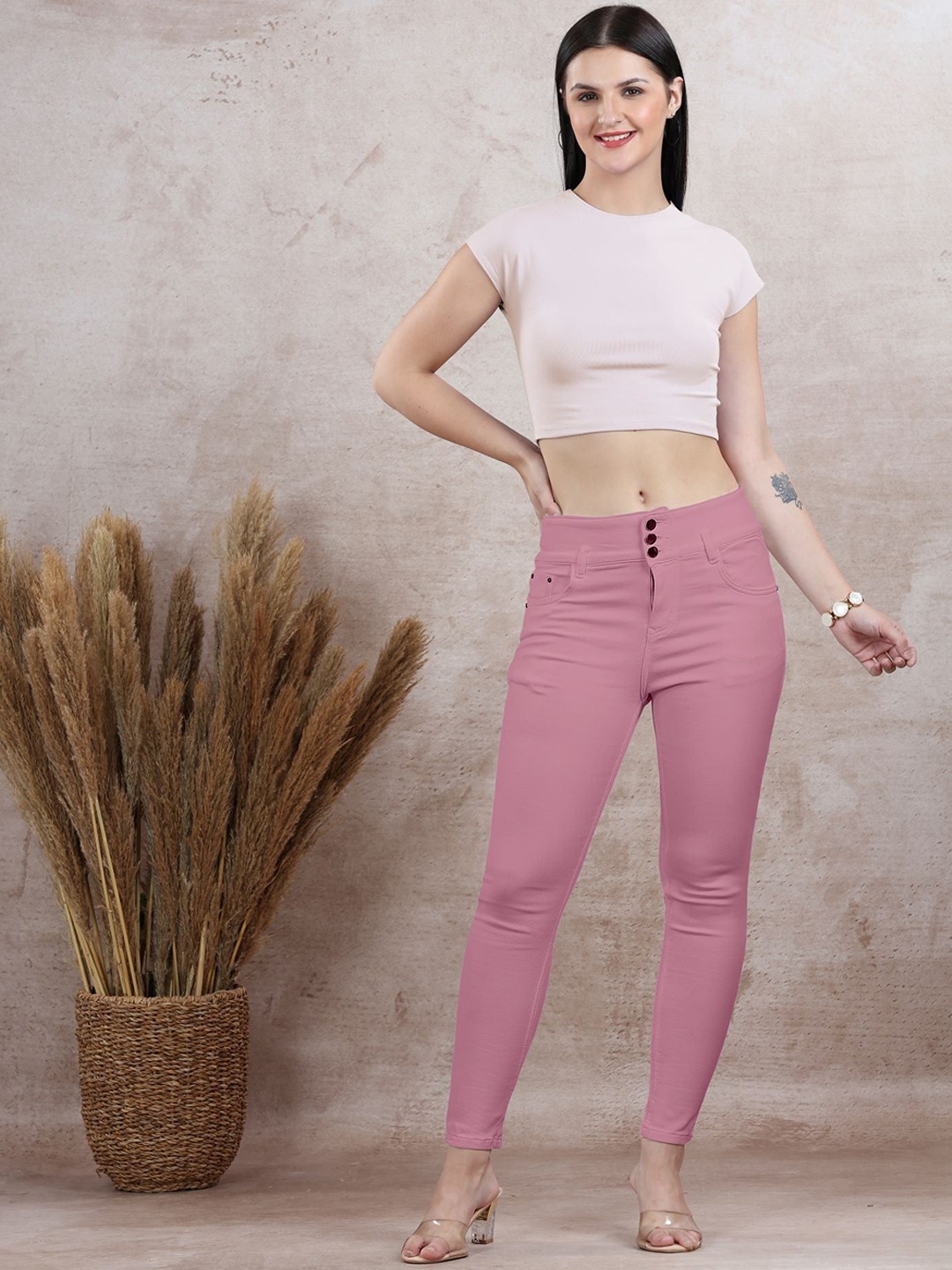 

FREYAA Women Skinny Fit Slash Knee Jeans, Pink