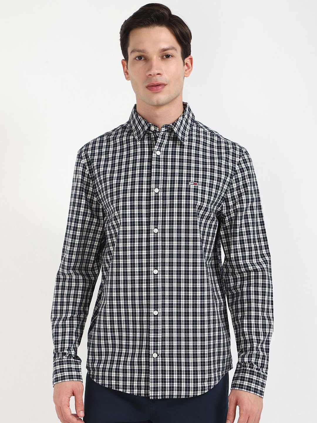 

Tommy Hilfiger Men Spread Collar Tartan Checked Cotton Casual Shirt, Black