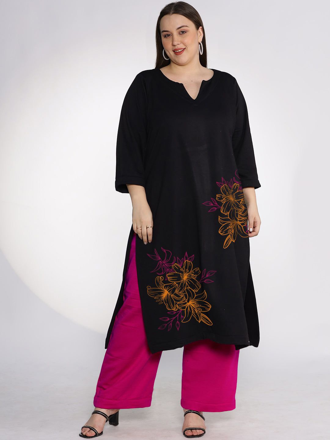 

LetsDressUp Plus Size Floral Printed Round Neck Fleece Straight Kurta, Black