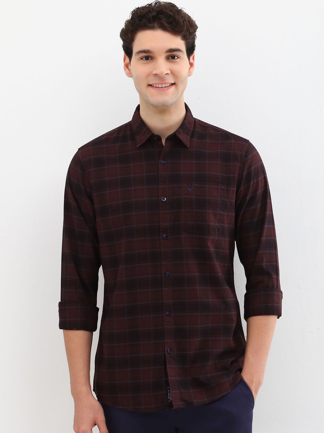 

Allen Solly Men Custom Opaque Checked Casual Shirt, Maroon