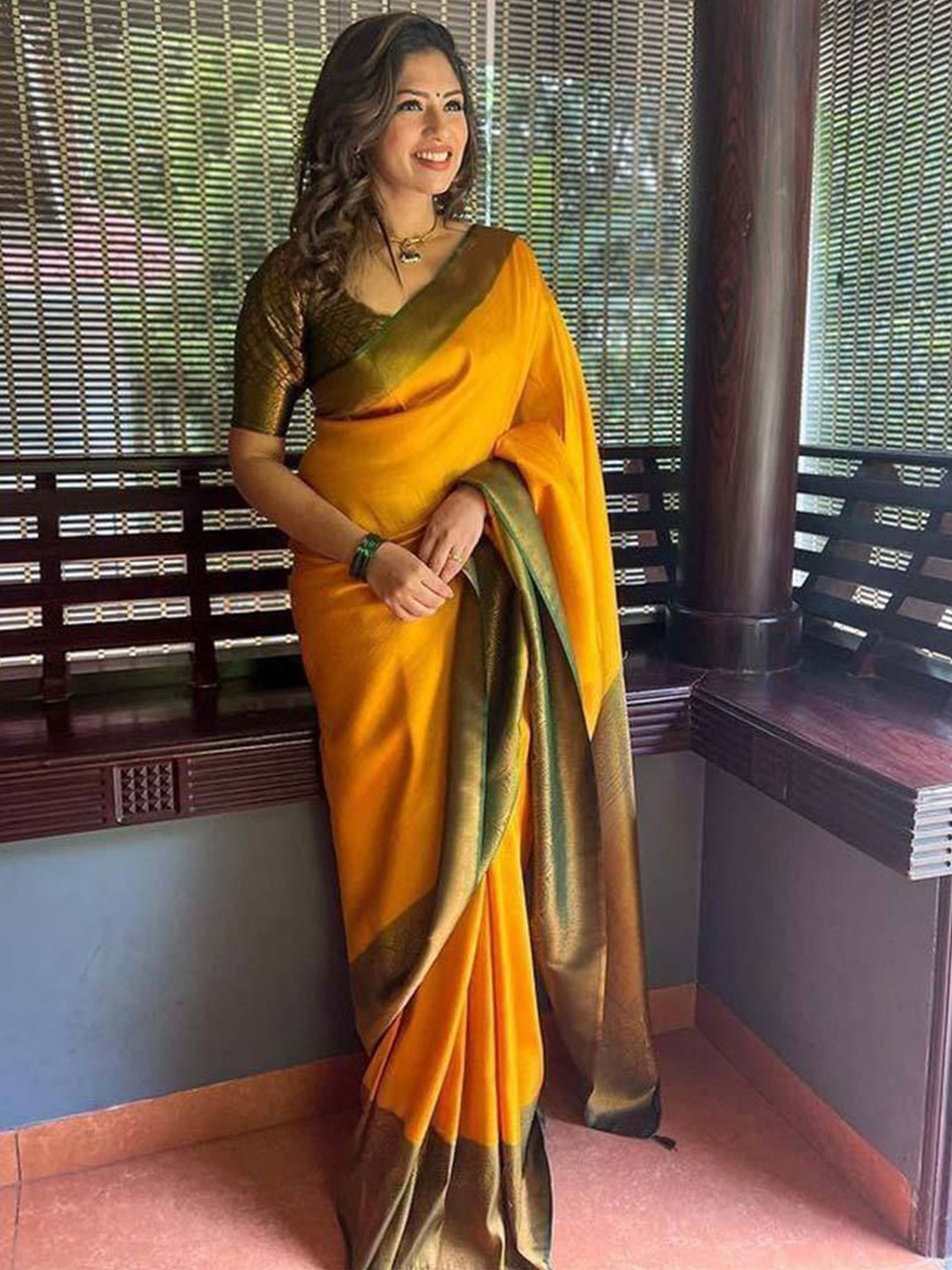 

Upalksh Woven Design Zari Kanjeevaram Saree, Yellow