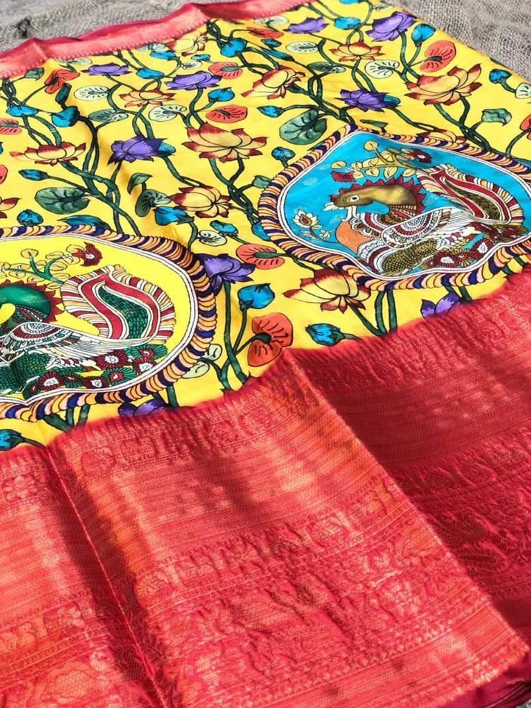 

ZIBLON Kalamkari Zari Kanjeevaram Saree, Yellow