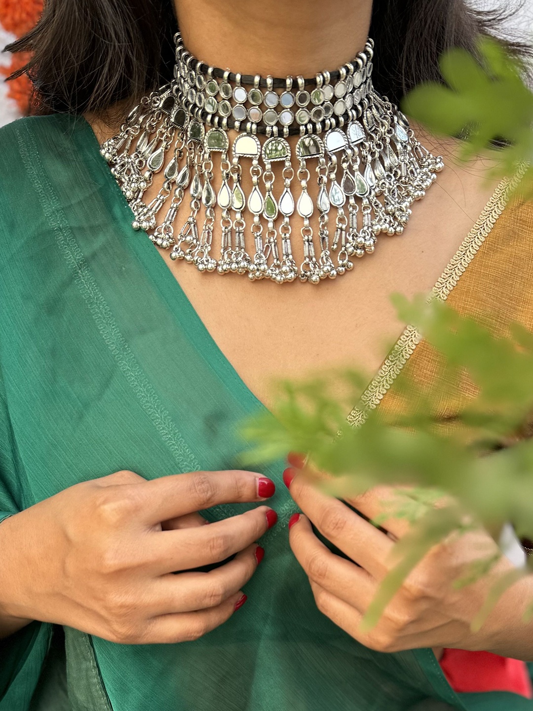 

Janpath Online Brass Necklace, Silver