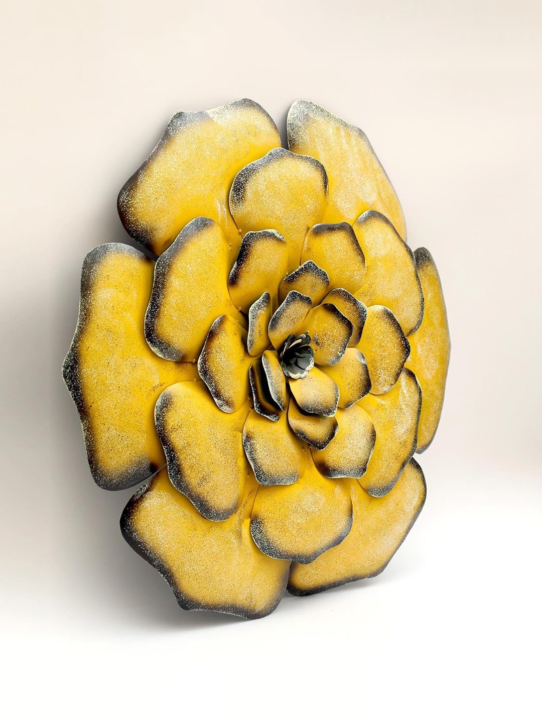 

vedas Mystic Indiana Gold Toned & Black Royal Flower Big Wall Decor