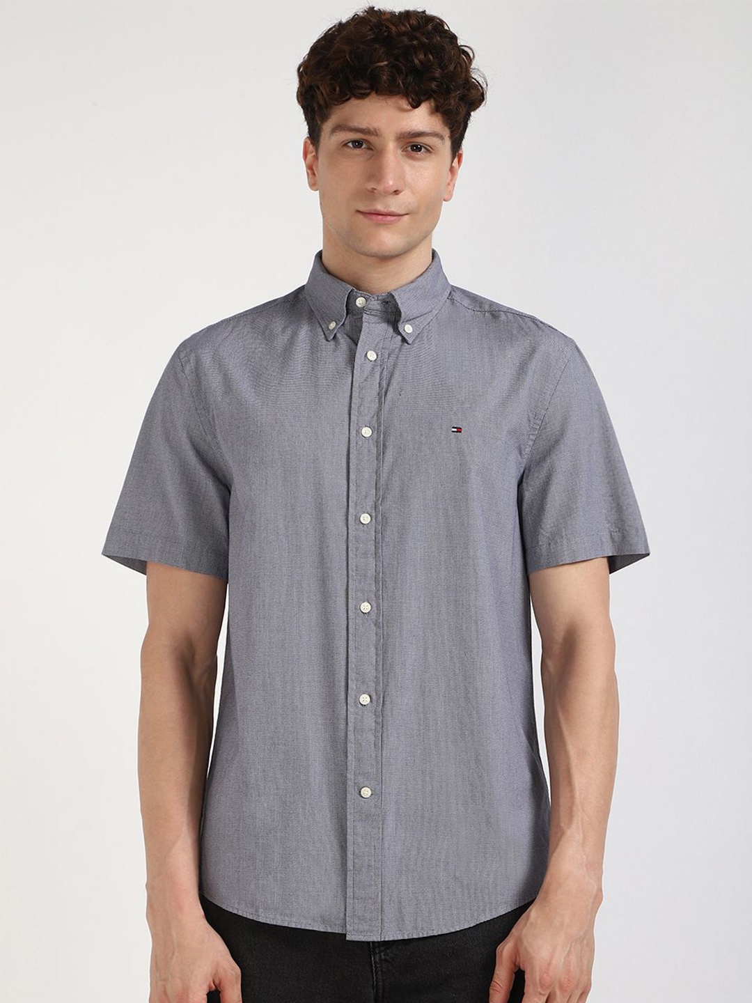

Tommy Hilfiger Men Button-Down Collar Solid Cotton Casual Shirt, Grey