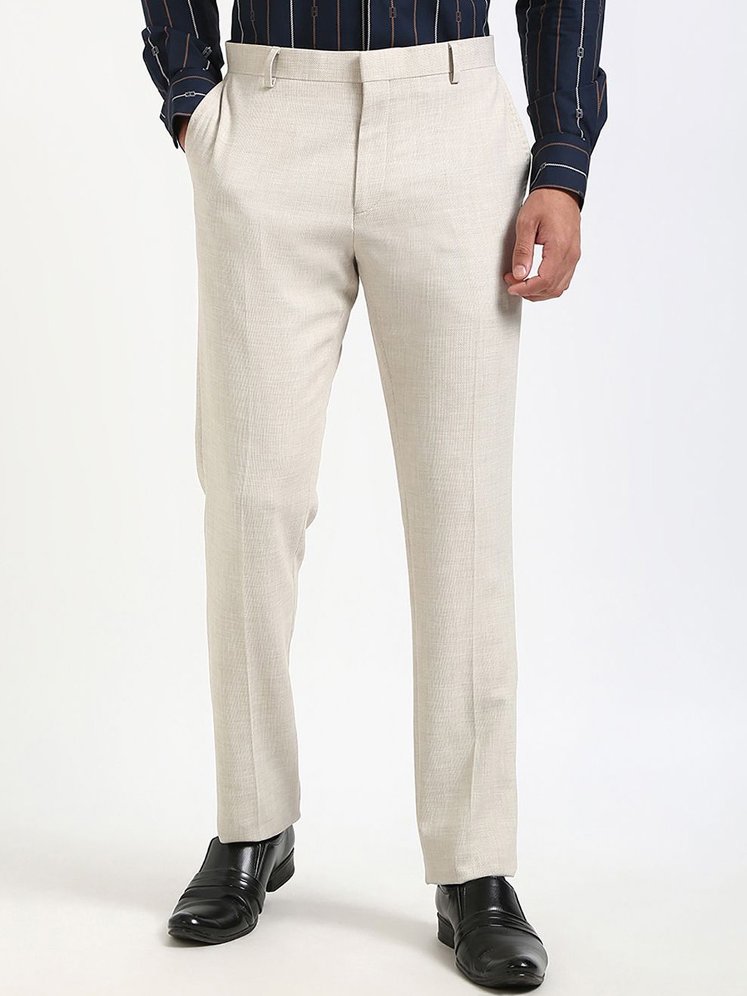 

Tommy Hilfiger Men Trousers, Brown