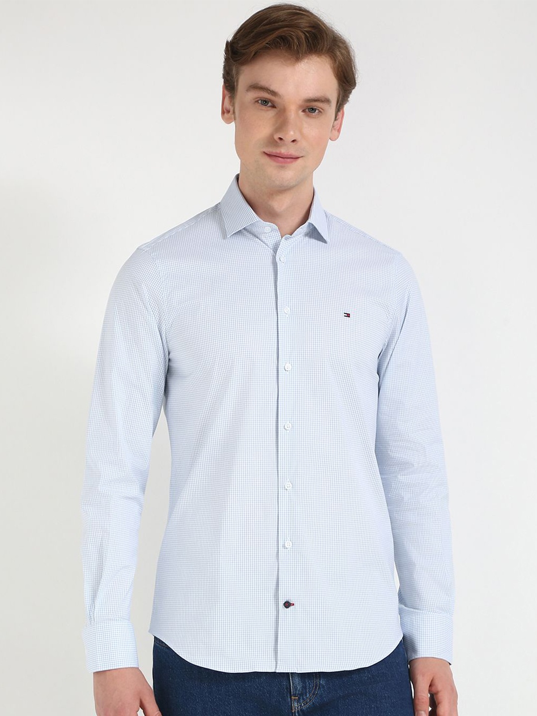 

Tommy Hilfiger Men Slim Fit Spread Collar Micro Checked Cotton Casual Shirt, White