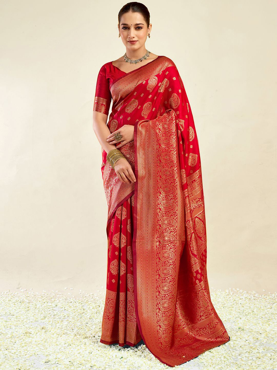 

KALINI Woven Design Zari Banarasi Saree, Red