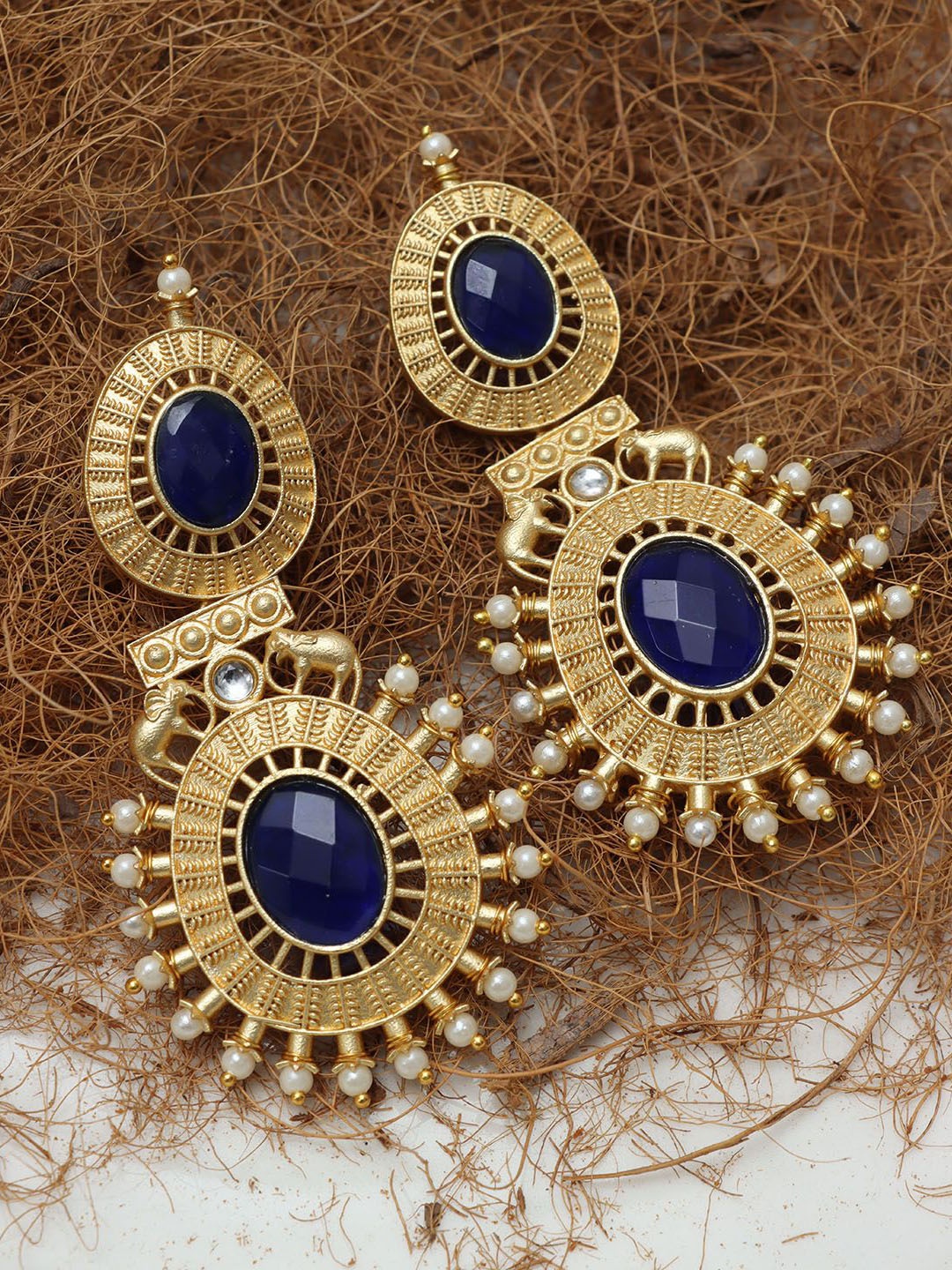 

Ozanoo Gold-Plated Artificial Stones Studded Contemporary Shaped Drop Earrings