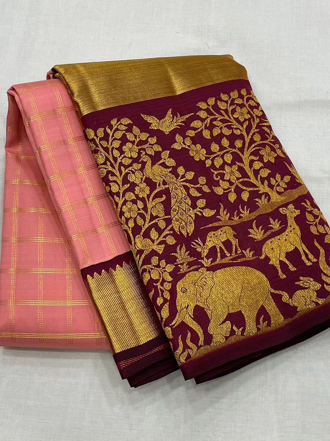 

KALINI Woven Design Zari Banarasi Saree, Pink