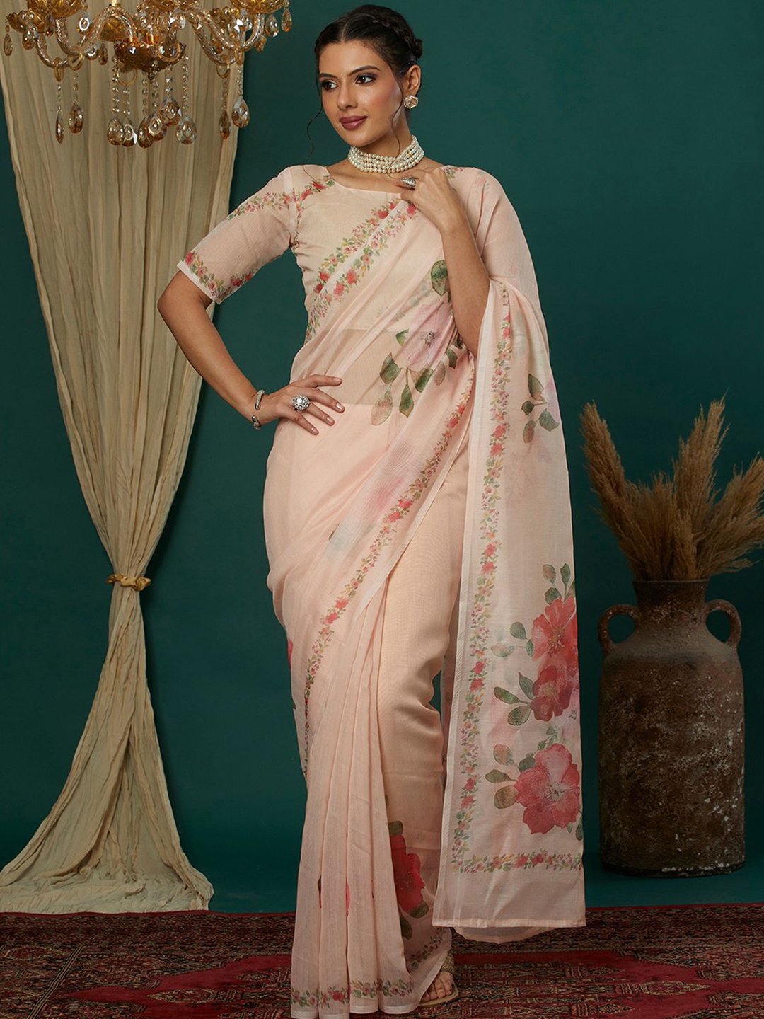 

KALINI Floral Printed Saree, Peach