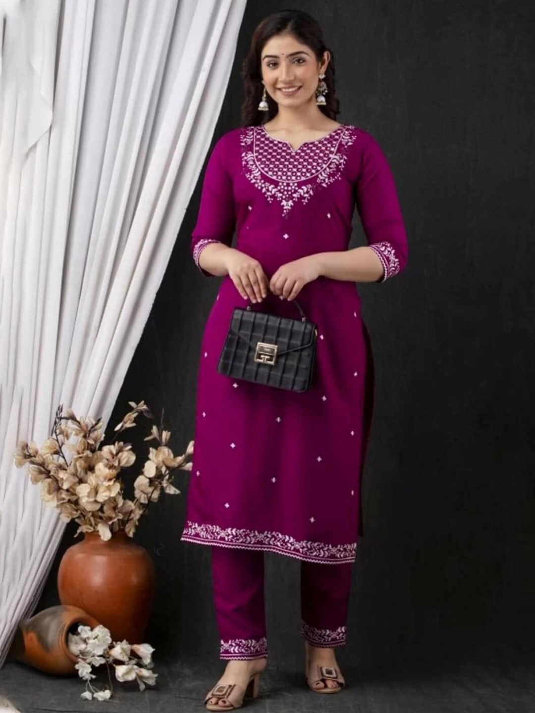 

Lookmark Ethnic Motifs Embroidered Notch Neck Thread Work Straight Kurta With Trousers, Violet