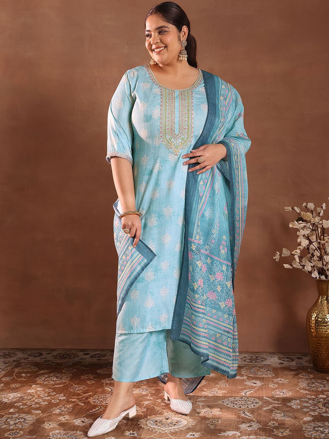 

EXTRA LOVE BY LIBAS Plus Size Ethnic Motifs Printed Kurta With Palazzos And Dupatta, Blue