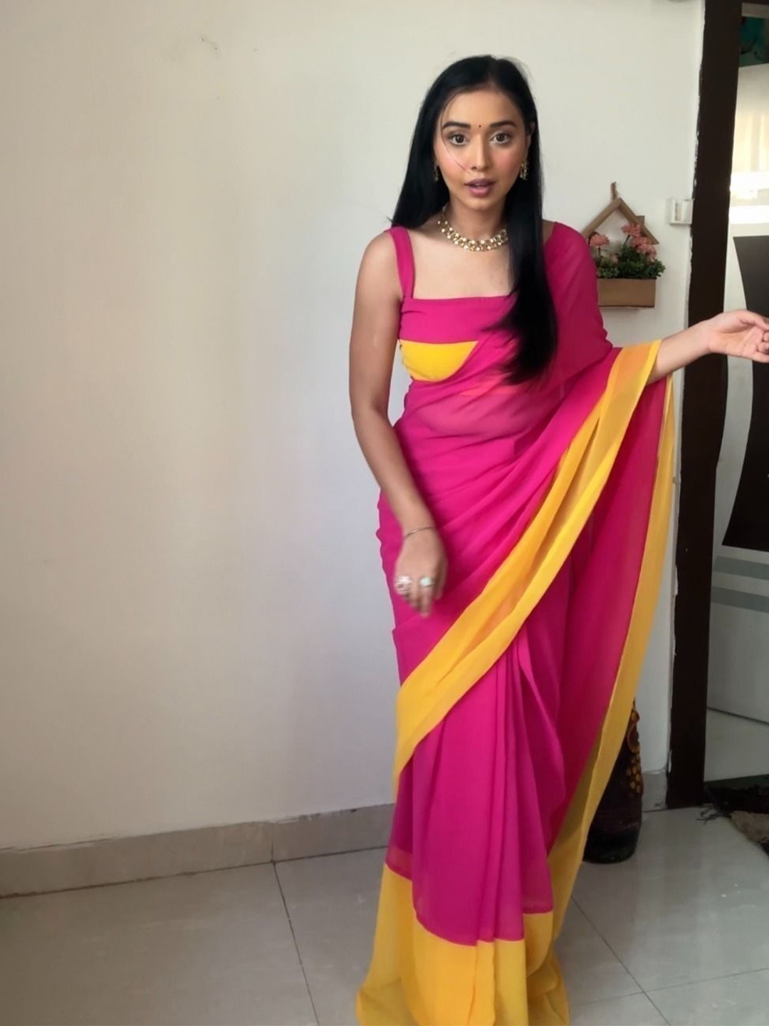 

Upalksh Colour blocked Solid Pure Cotton Kota Saree, Pink