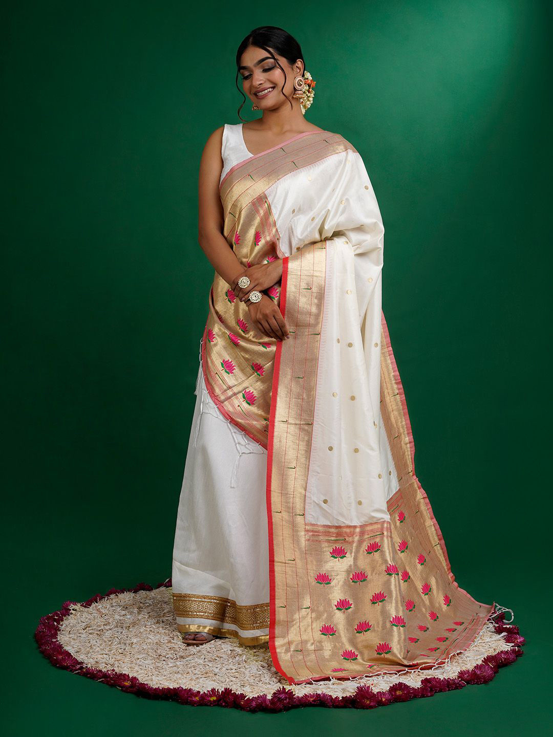 

TEEJH Geometric Woven Design Dupatta with Zari, Off white