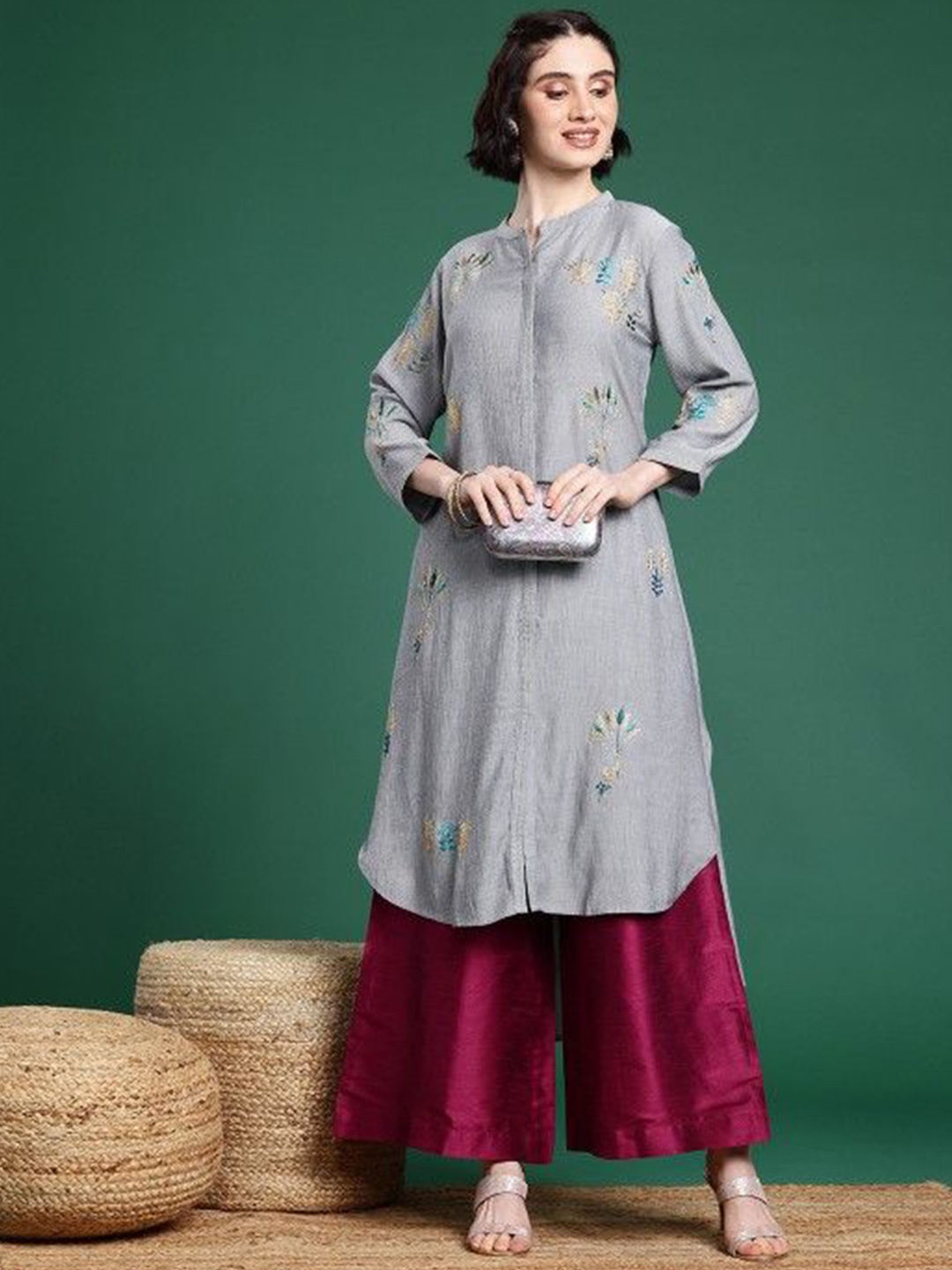 

Suha Floral Embroidered Cotton Blend Mandarin Collar A-Line Kurta With Palazzos, Grey