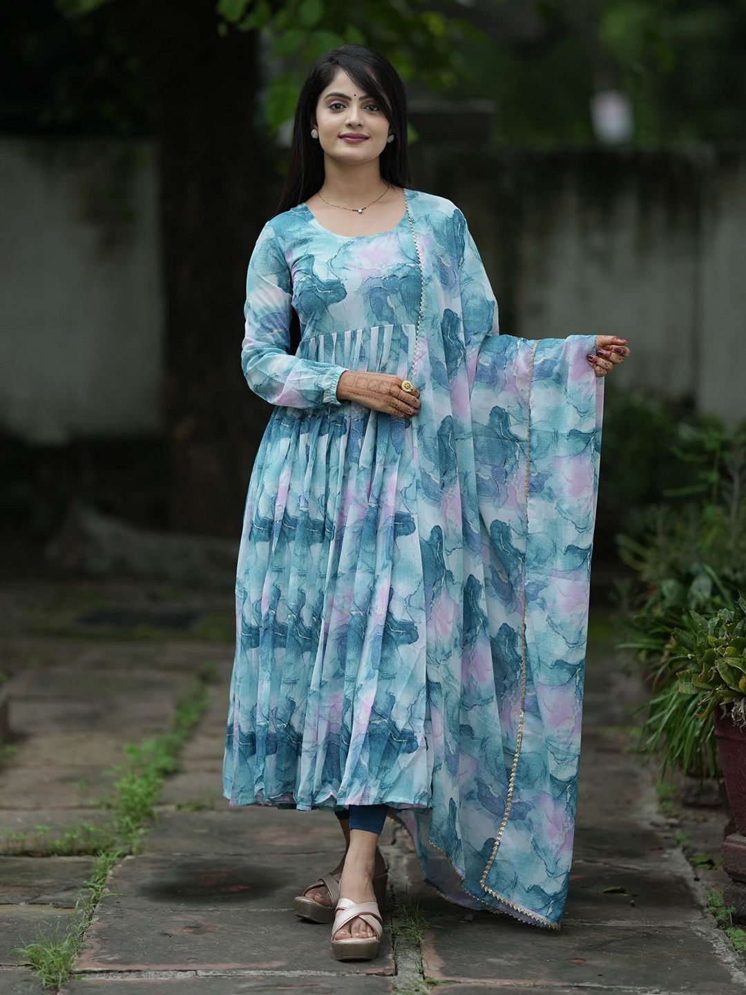 

A TO Z CART Women Printed Georgette Anarkali Kurta With Dupatta, Teal