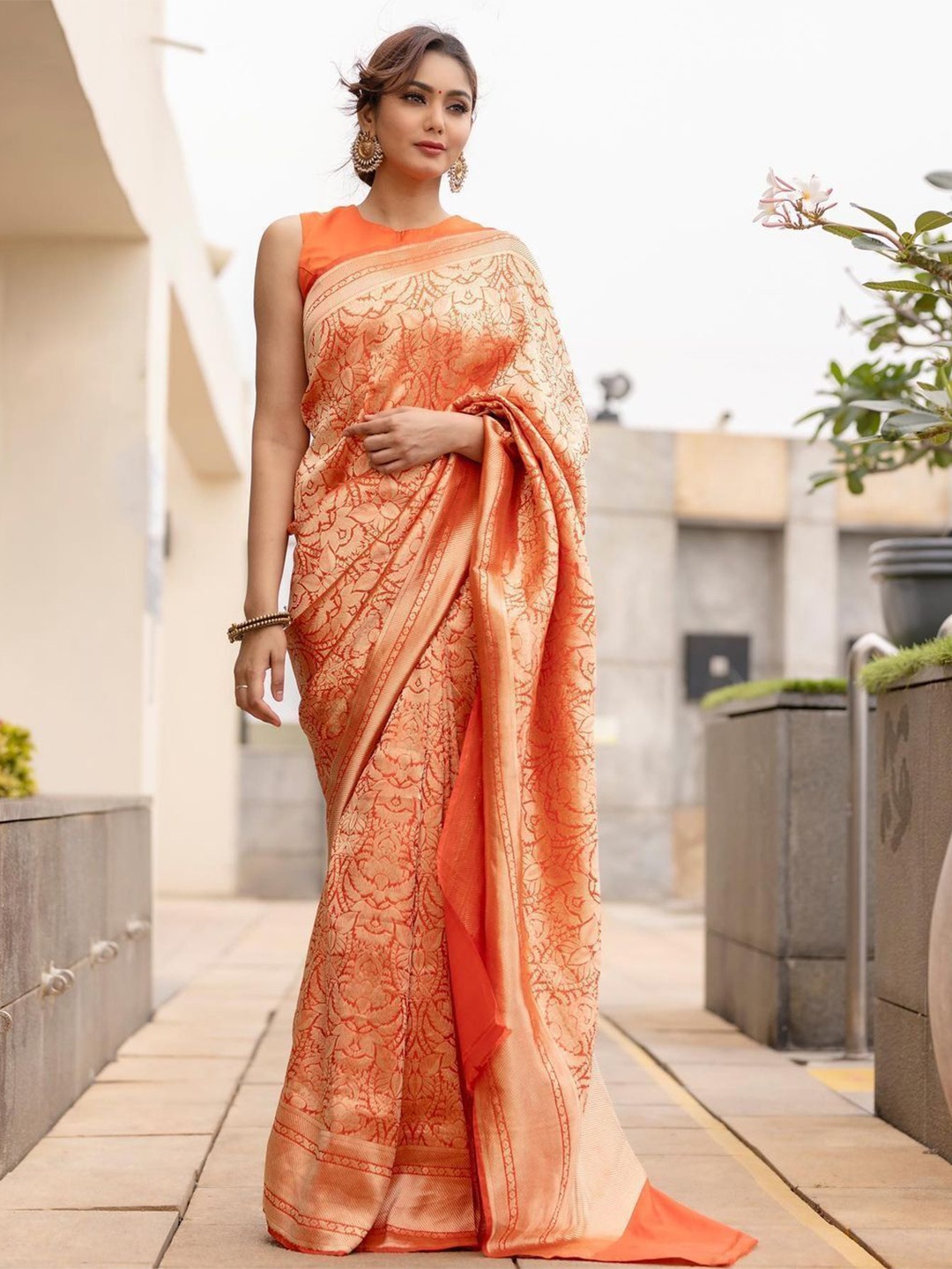

Upalksh Woven Design Zari Kanjeevaram Saree, Orange