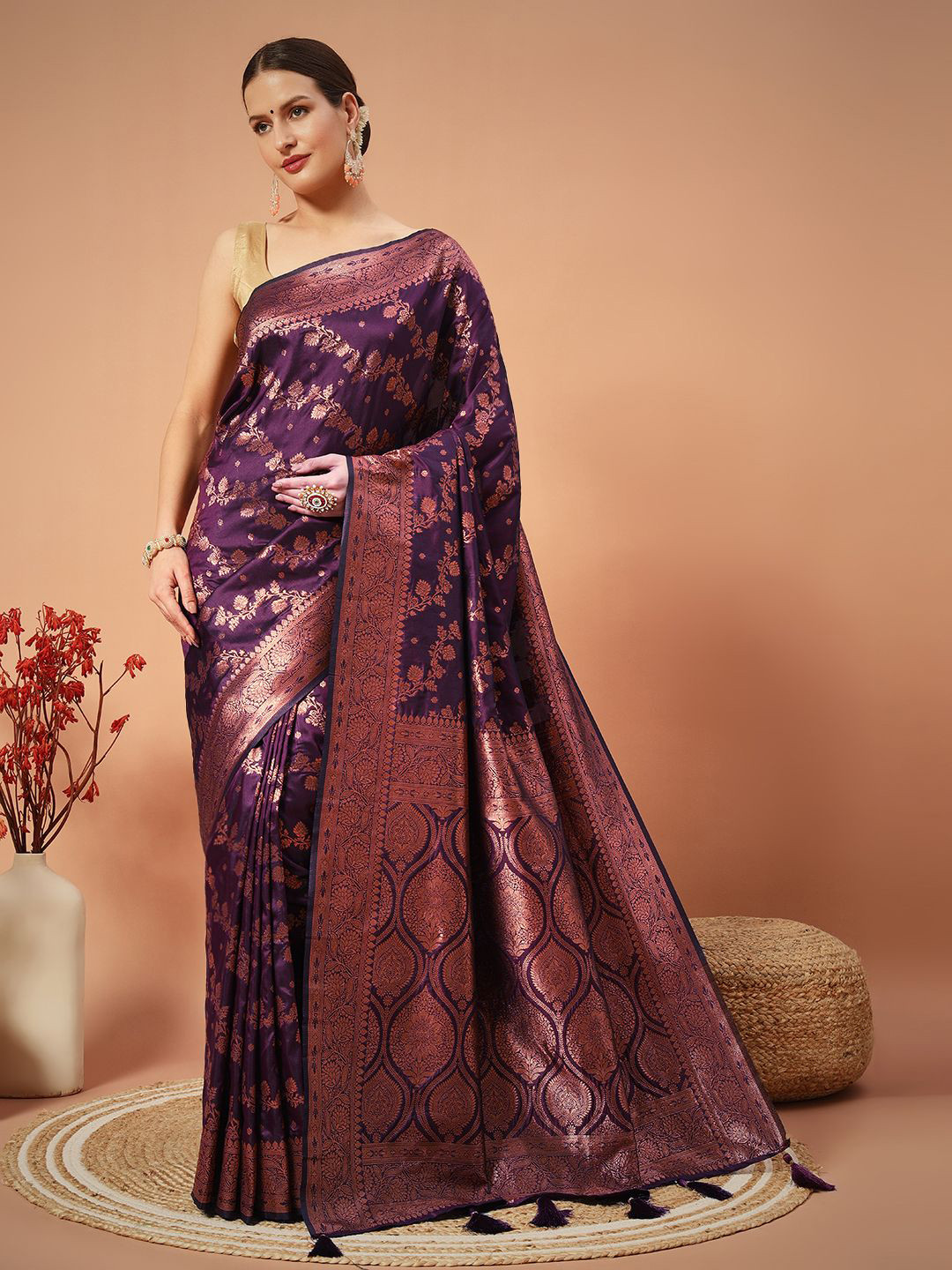 

SWAMI STUDIO Woven Design Zari Pure Silk Designer Banarasi Saree, Magenta