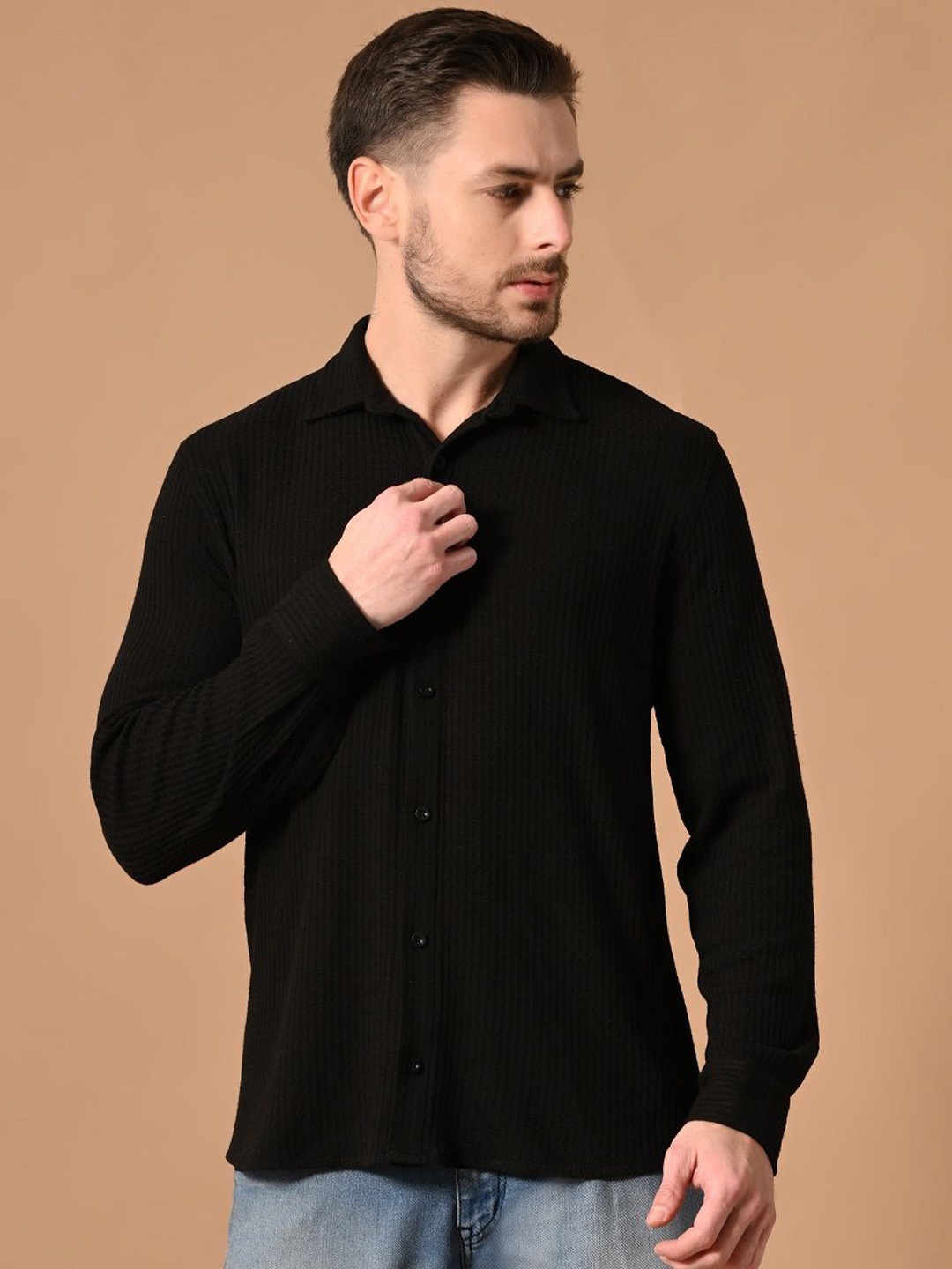 

PANDORNA Men Spread Collar Textured Casual Shirt, Black