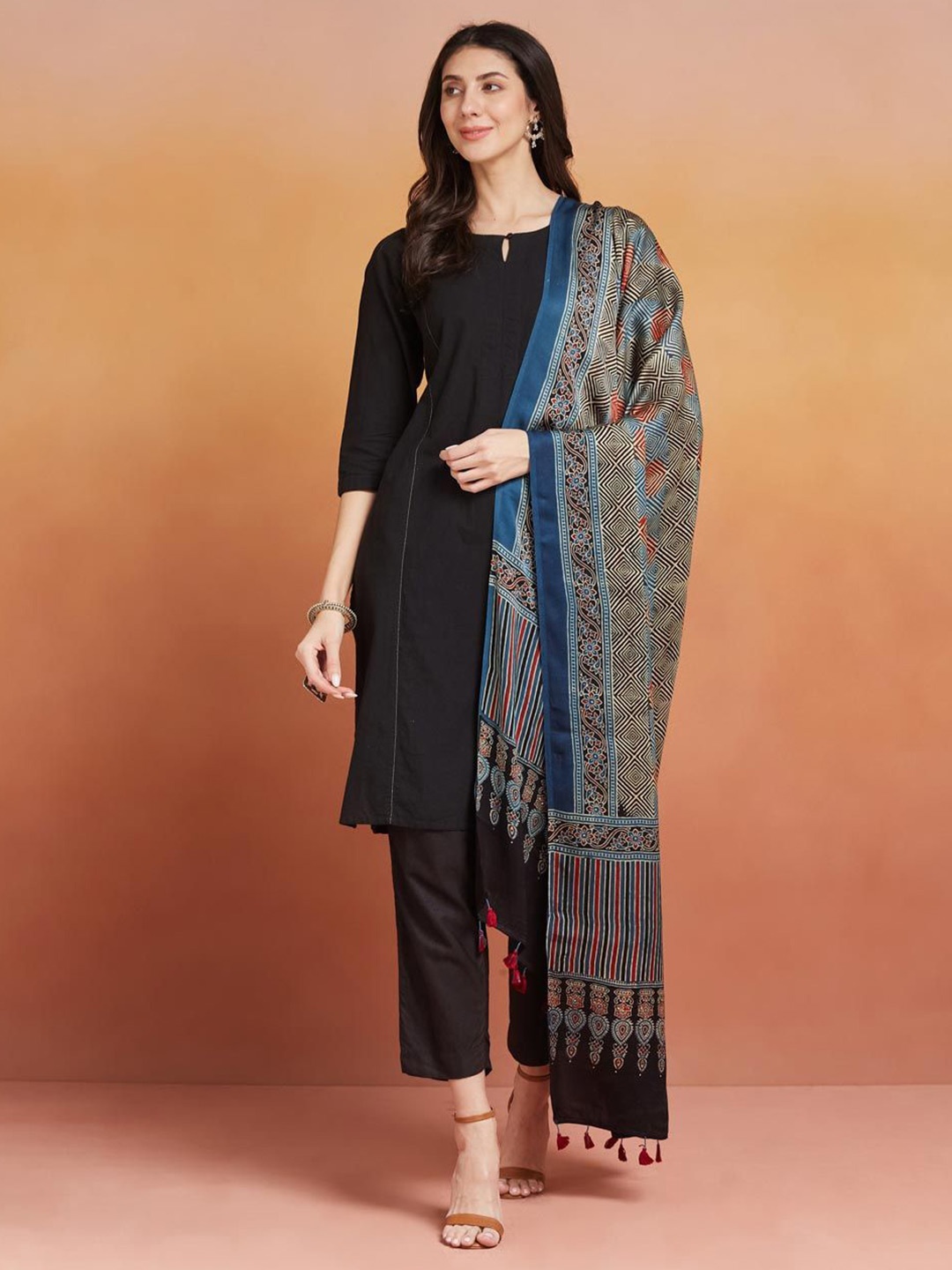 

Fabindia Ethnic Motifs Printed Tasselled Dupatta, Blue