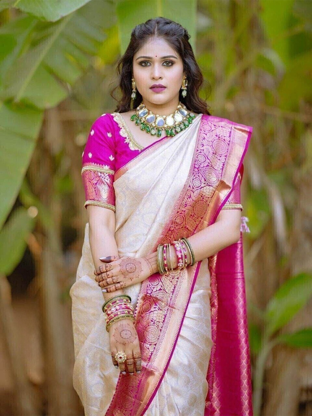 

Upalksh Woven Design Zari Pure Silk Kanjeevaram Saree, White