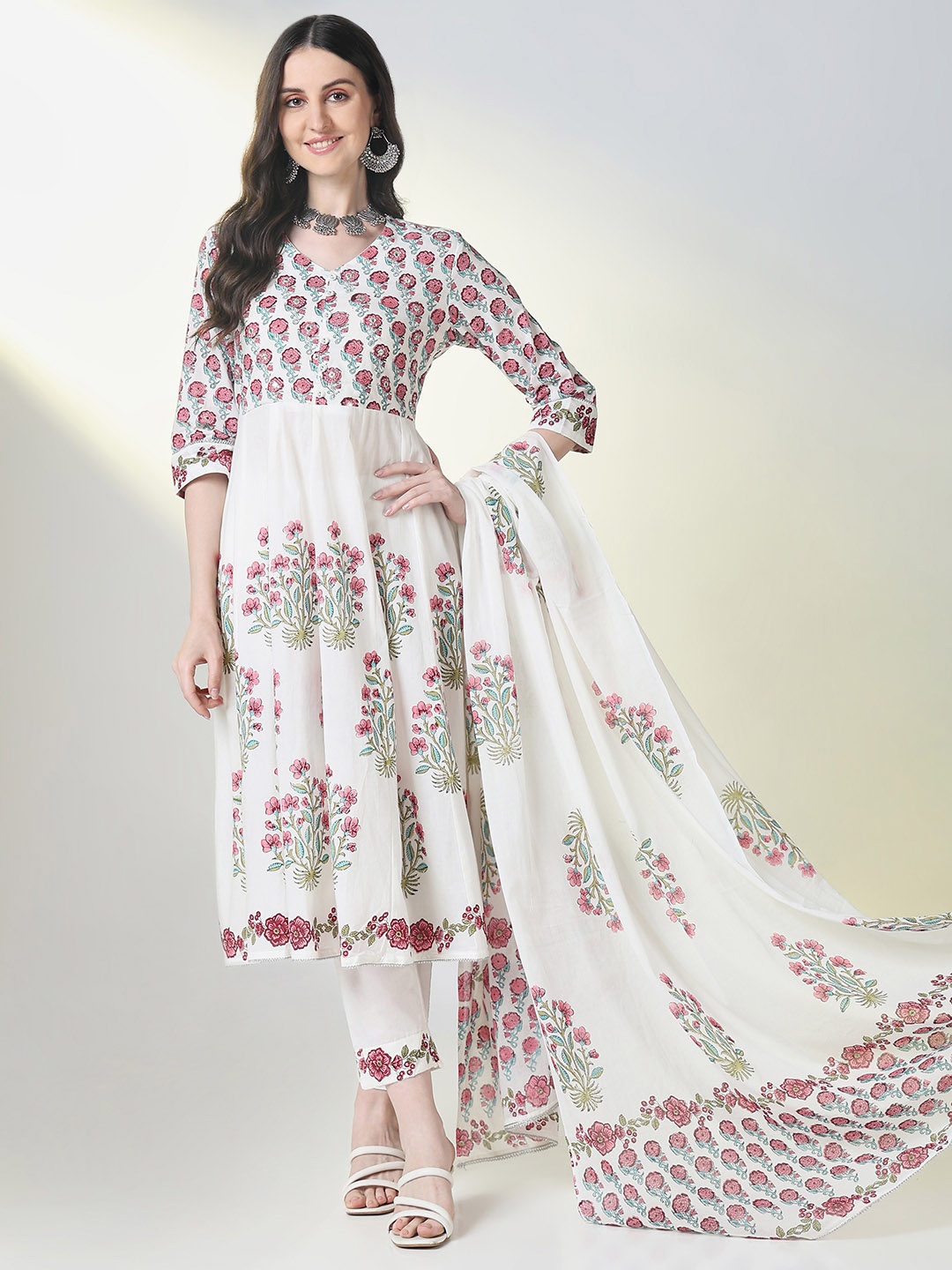 

SHOWOFF Floral Printed Empire Mirror Work V-Neck Anarkali Kurta With Trousers And Dupatta, White