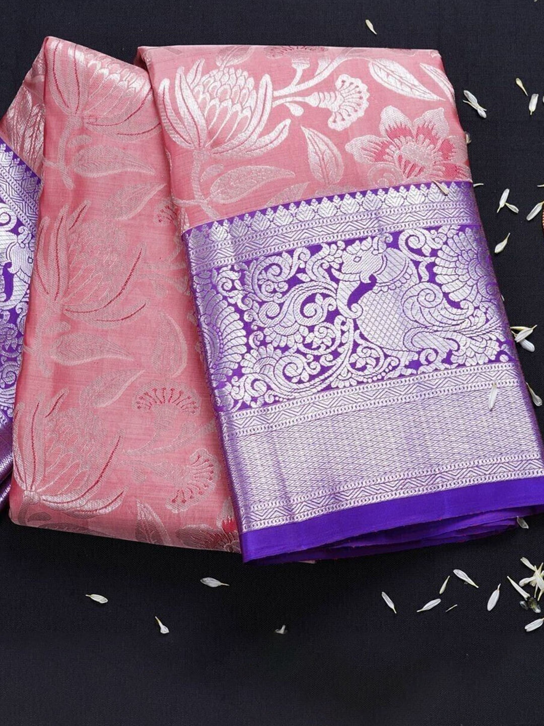 

Upalksh Woven Design Zari Kota Saree, Pink