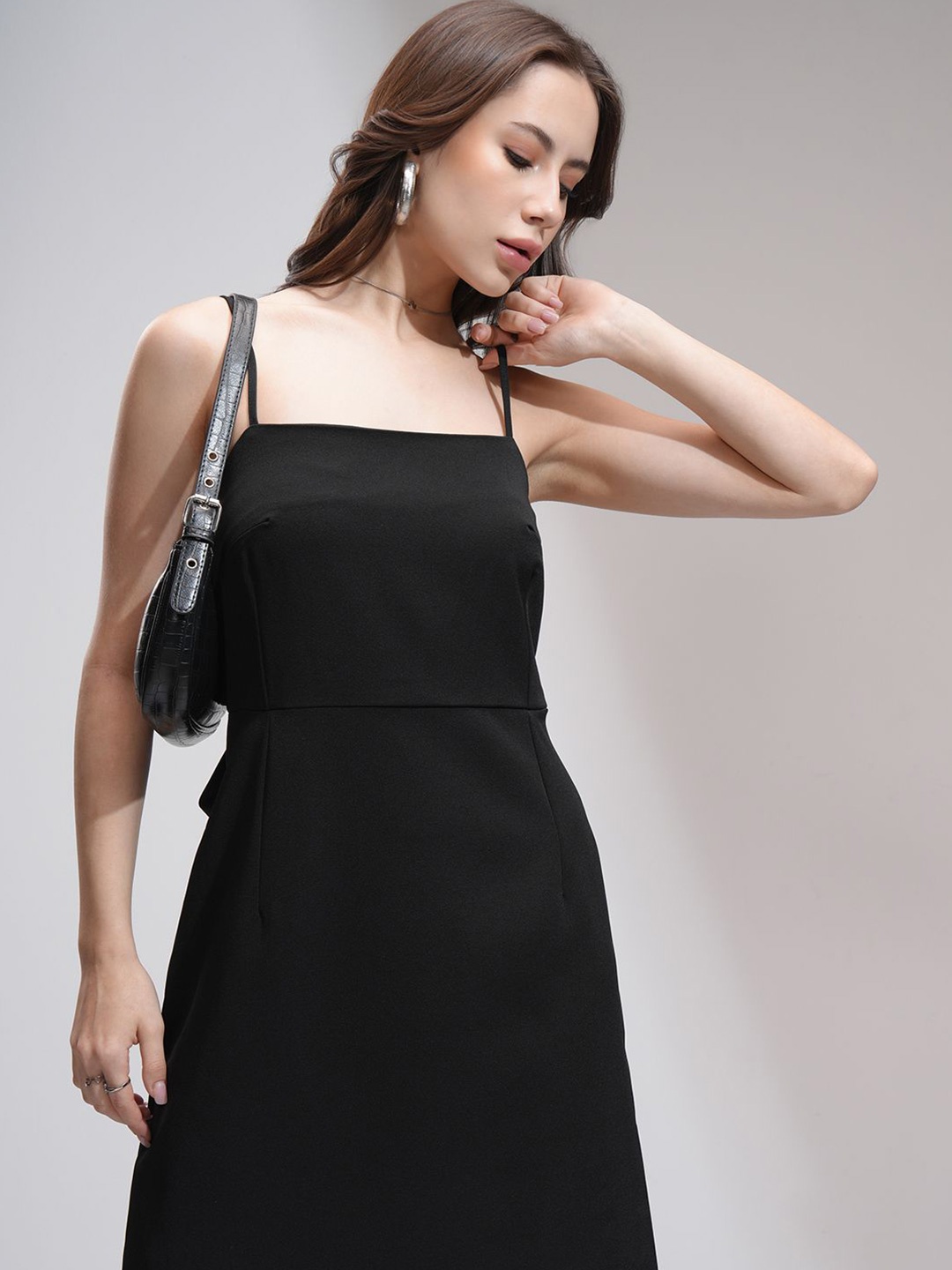 

Tokyo Talkies Women Solid Strappy A-Line Mini Dress, Black