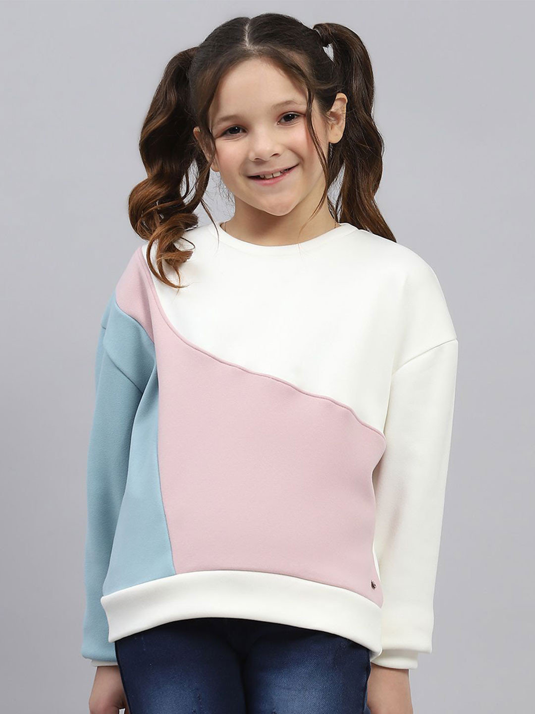 

Monte Carlo Girls Sweatshirt, Multi