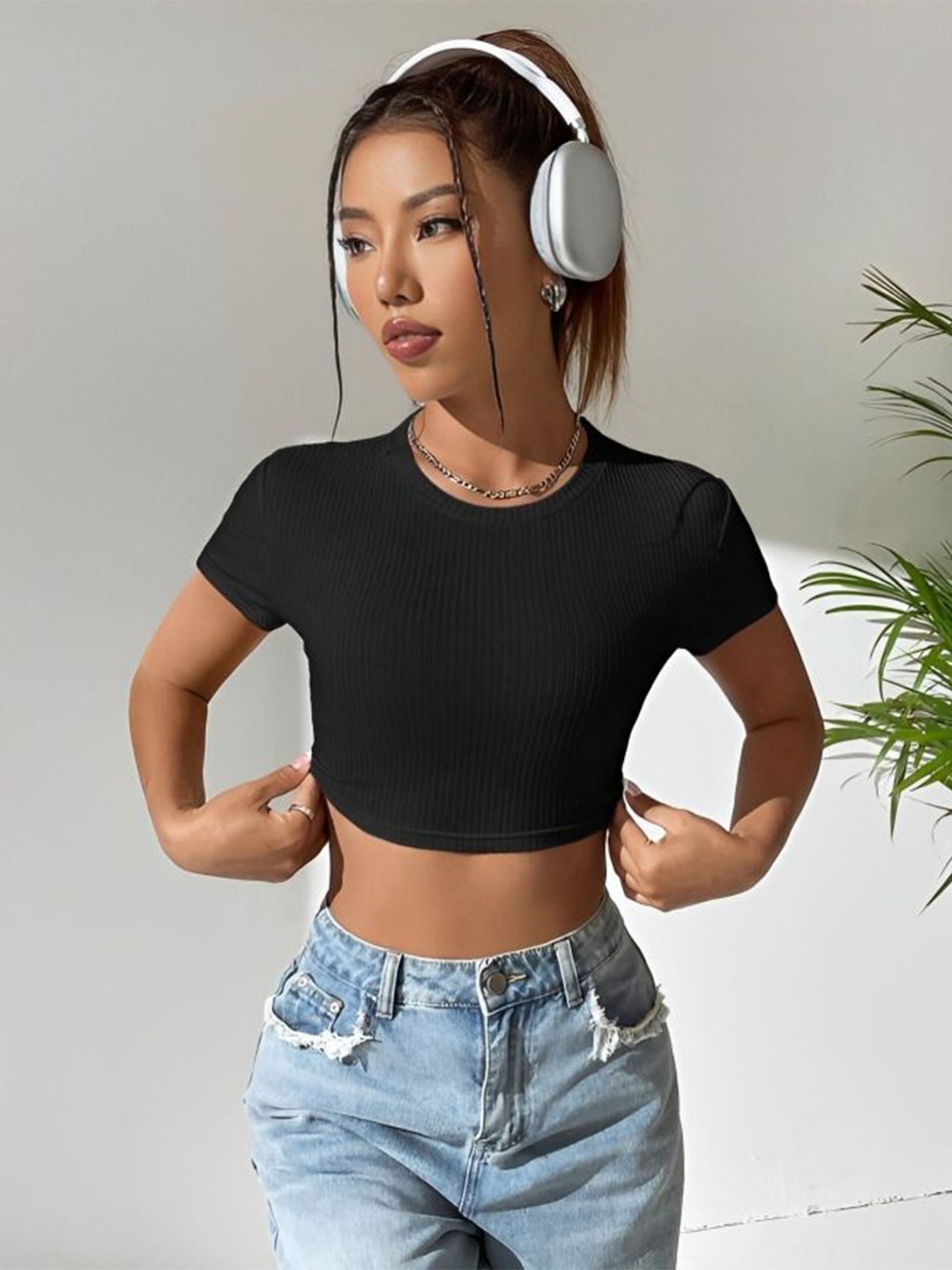 

sollobell Cotton Crop Top, Black