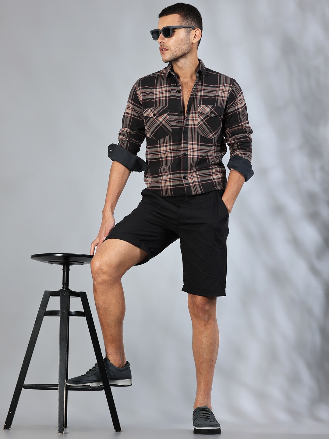

HOUSE OF MAHNOTS Men Comfort Slim Fit Hood Tartan Checked Cotton Casual Shirt, Brown