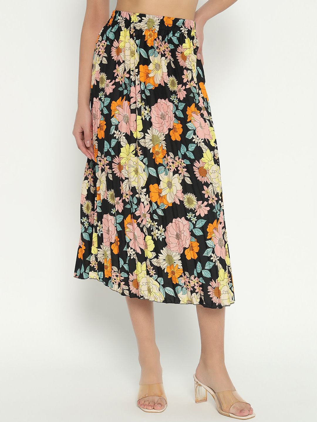 

Raiyani Enterprise Women Floral Printed Pleated Flared Midi Skirt, Black