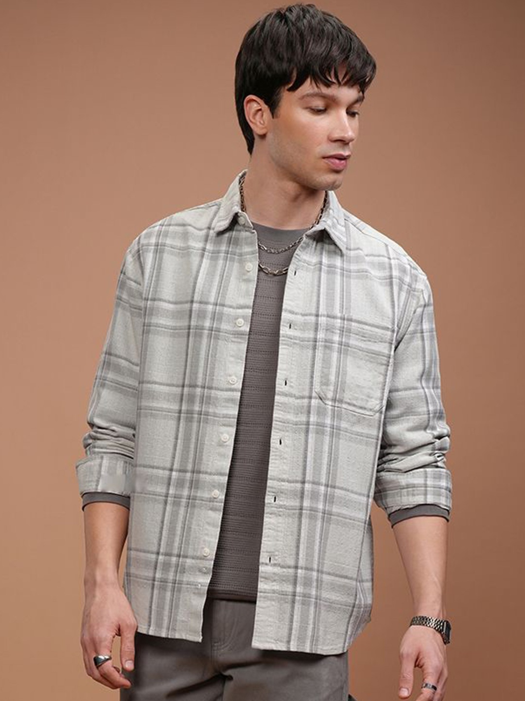 

HIGHLANDER Men Checked Relaxed Fit Shirt, Grey