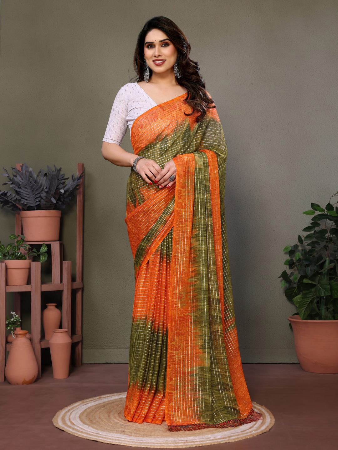 

WINKLECART Colourblocked Pure Georgette Block Print Saree, Fluorescent green