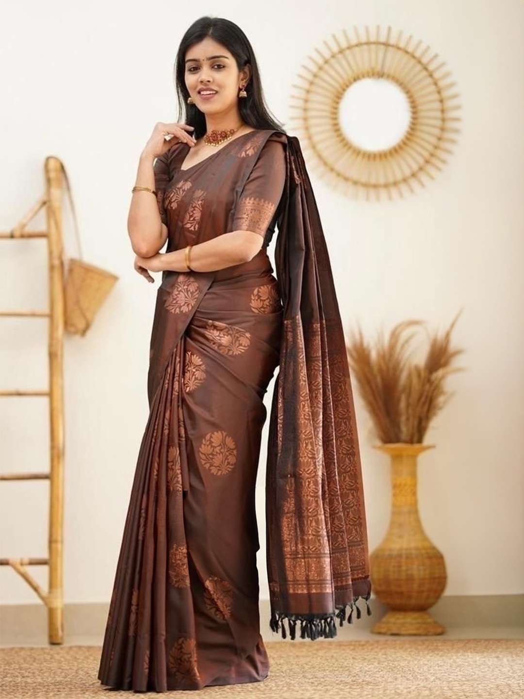 

Upalksh Floral Woven Design Zari Kanjeevaram Saree, Brown