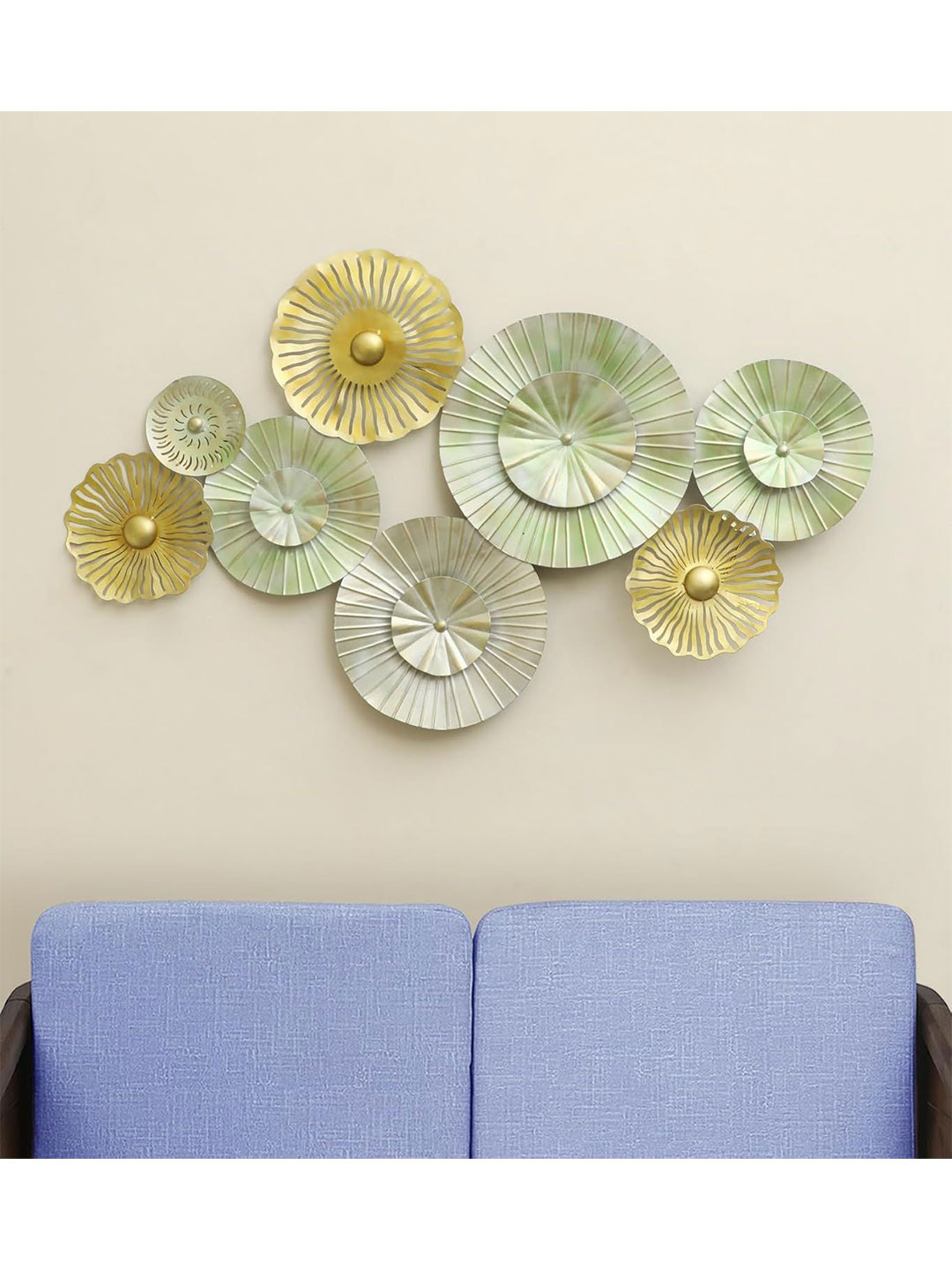 

vedas Mystic Indiana Gold-Toned & Green Textured Metal Fiona Round Wall Decor