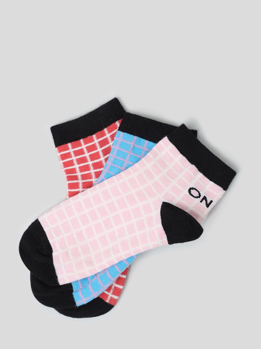 

ONLY Women onlOEX GEO Pack Of 3 Checked Ankle Length Socks, Red