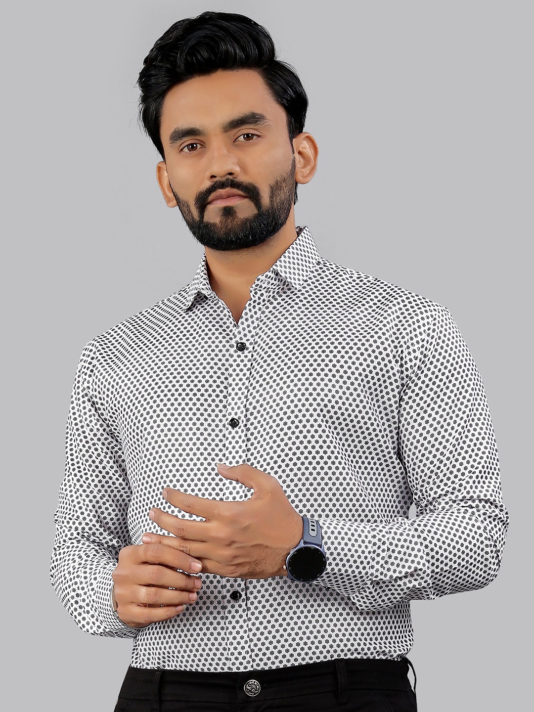 

KHUSHI CREATION Men Original Spread Collar Geometric Printed Cotton Casual Shirt, White
