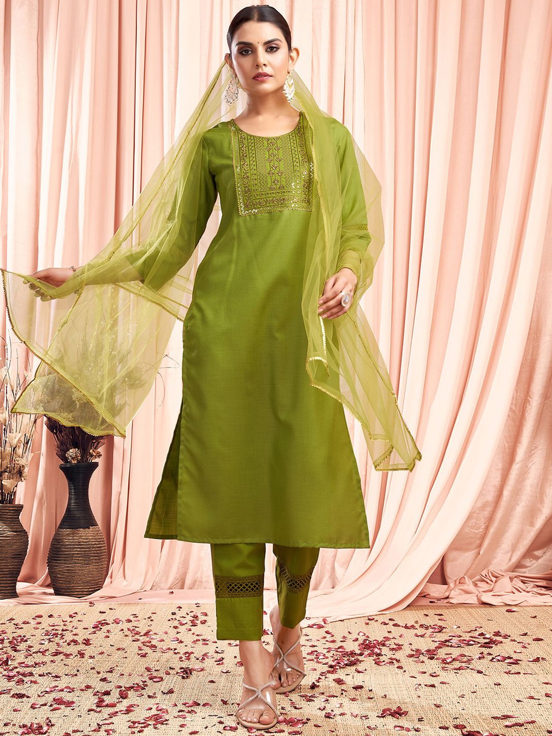 

KALINI Gotta Patti Ethnic Motifs Embroidered Straight Kurta With Trouser And Dupatta, Green