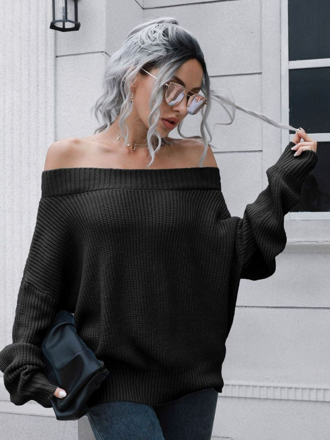 

Oh Rare Women Off-Shoulder Pullover, Black